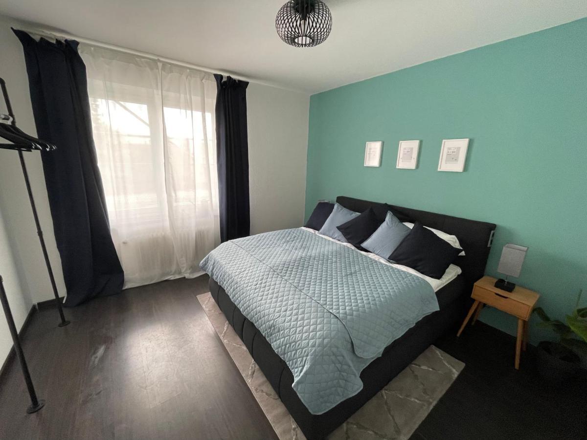 Airport Apartment Fuer 4 - Smart Tv - Kueche - Echarger Hambourg Extérieur photo