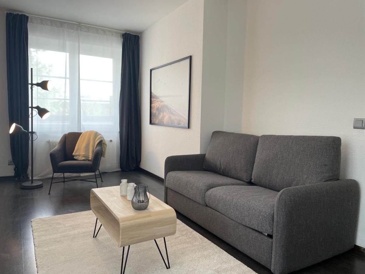 Airport Apartment Fuer 4 - Smart Tv - Kueche - Echarger Hambourg Extérieur photo