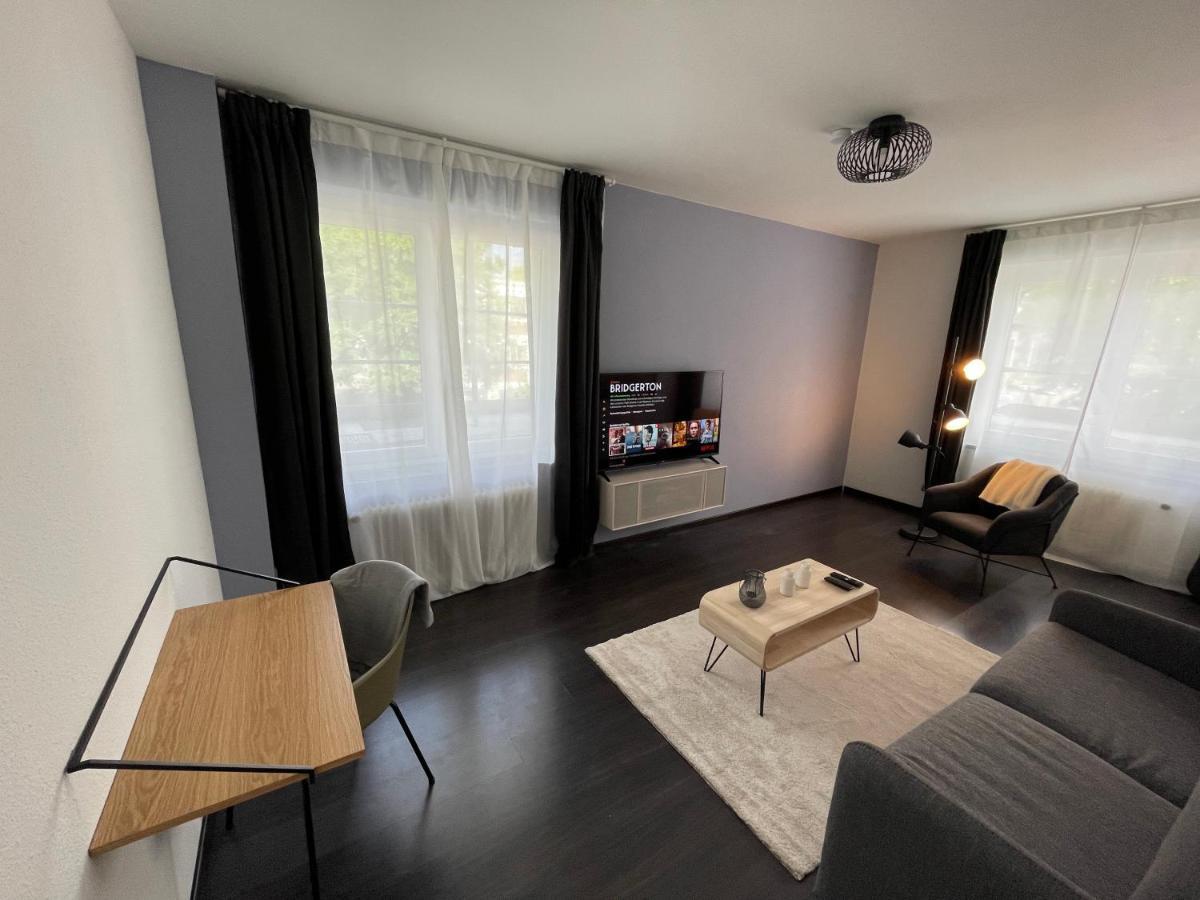 Airport Apartment Fuer 4 - Smart Tv - Kueche - Echarger Hambourg Extérieur photo